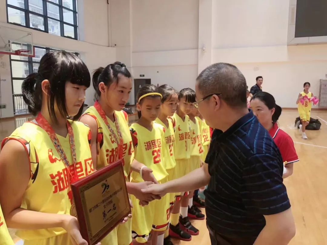 厦门篮球赛冠军_篮球联赛厦门_篮球厦门赛冠军是谁