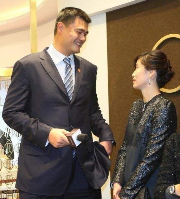 篮球身高冠军中国有哪些_中国篮球冠军身高多少_中国篮球运动员的身高