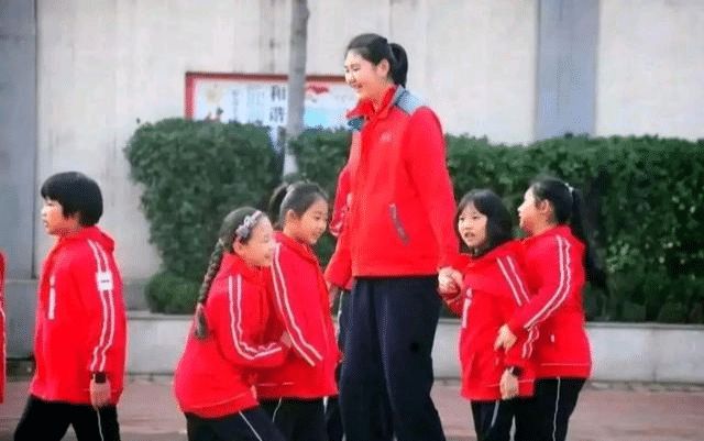 篮球身高冠军中国有哪些_中国篮球冠军身高多少_中国篮球身高排名