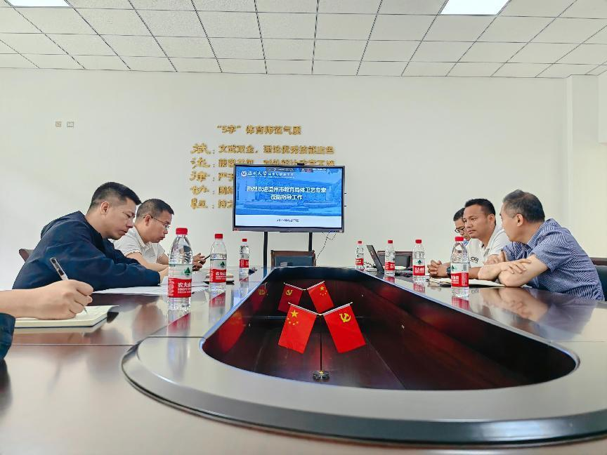 足球赛进球视频_足球世界进球技巧视频讲解_足球进球精彩视频