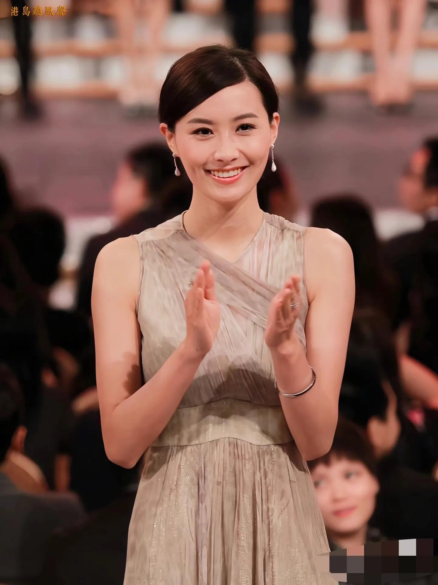 茱莉亚健身_朱莉阿娜健美_茱莉亚舞蹈