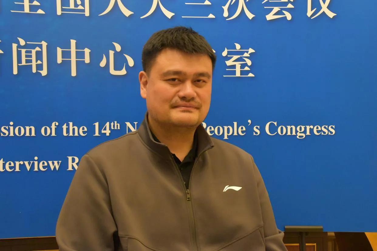 裁判篮球规则比赛须知怎么写_裁判篮球_篮球比赛裁判须知的规则