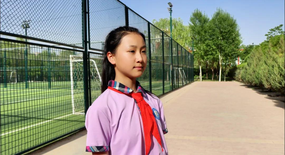 蒙古体操学生服装图片_蒙古学生体操_蒙古课间操
