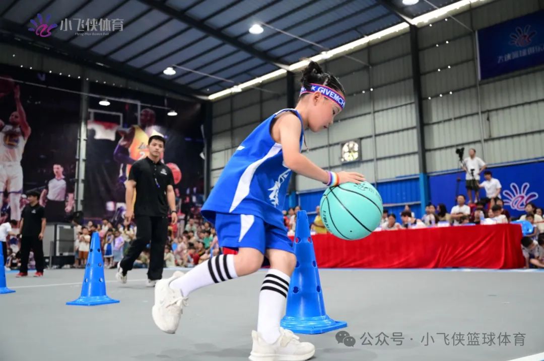 篮球技能幼儿园_篮球技巧实战教学幼儿园宣传_篮球实战教案